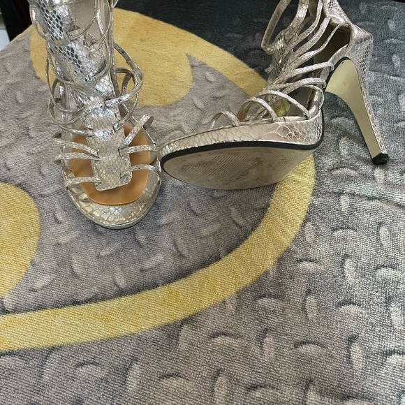 5”Silver Heels Sandals w/Zipped back. - Picture 2 of 2